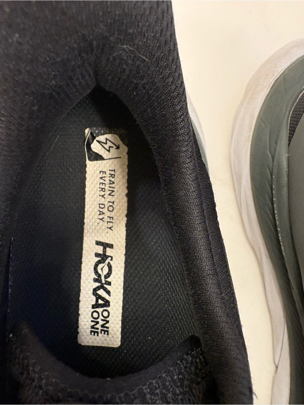 HOKA ONE ONE Mach 4 Running Shoes Women's Size 9.5 Black Gray - Picture 2 of 11
